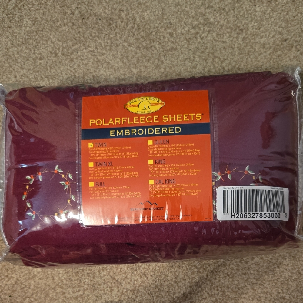 Red Bedding Sheets Luxurious Comfort